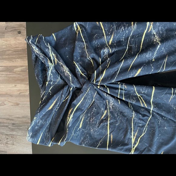 Lici Fit Tigers Eye Scrunch Butt Leggings Size M - Picture 2 of 5